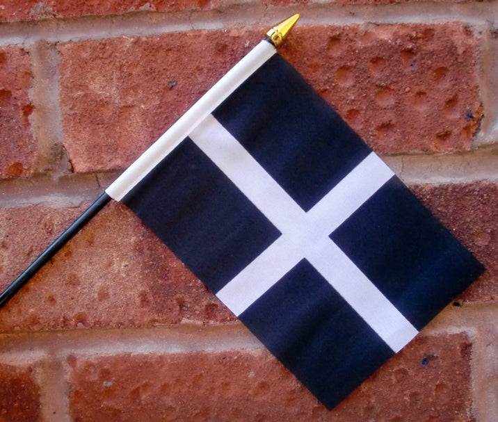 CORNWALL ENSIGN SMALL HAND WAVING FLAG 6"X4" flags CORNISH KERNOW