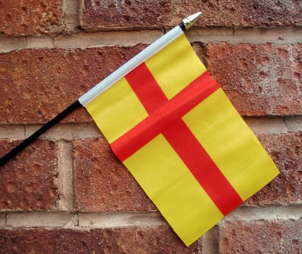 ORKNEY ISLES (OLD STYLE) SMALL HAND WAVING FLAG 6"X4" flags ISLANDS