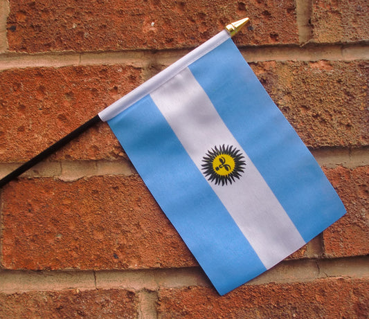 ARGENTINA Small hand waving FLAG 6" X 4" (15cm x 10cm)