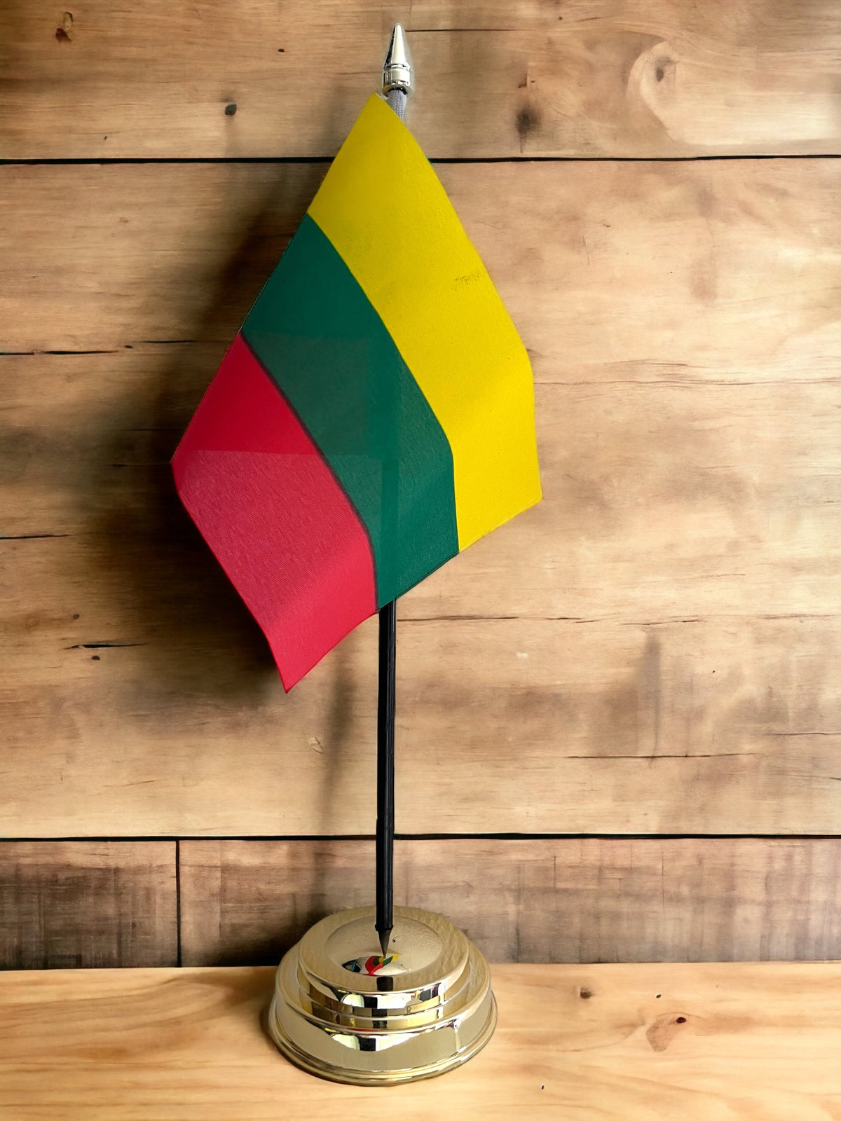 LITHUANIA TABLE FLAG 6"X4" 15cm x 10cm WITH FLAT GOLDEN BASE 25cm tall