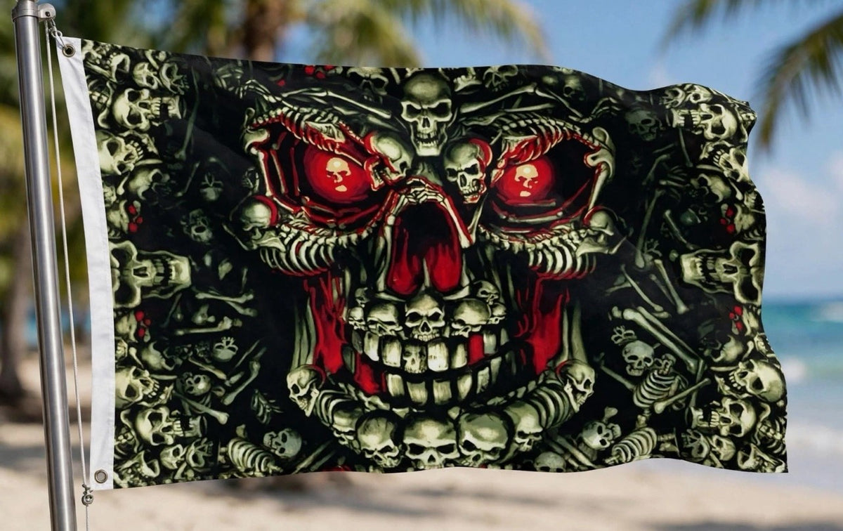 SKULLS HORROR FLAG 150cm x 90cm (5x3 feet)