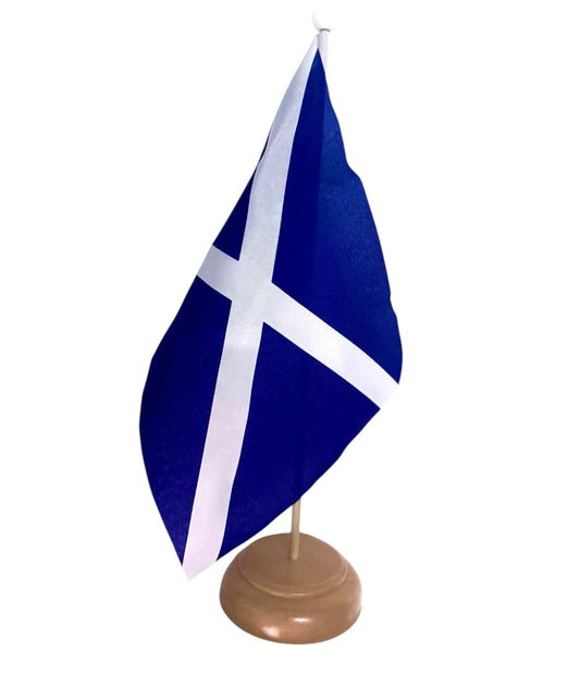 SCOTLAND ST ANDREW (NAVY BLUE) TABLE FLAG with wooden base & pole 9"x6"
