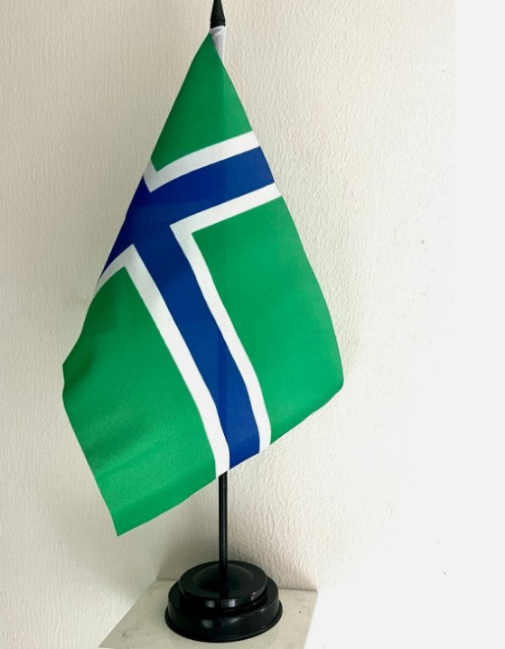 SOUTH UIST TABLE FLAG 9" X 6" 22cm x 15cm WITH FLAT BLACK BASE SCOTTISH ISLES