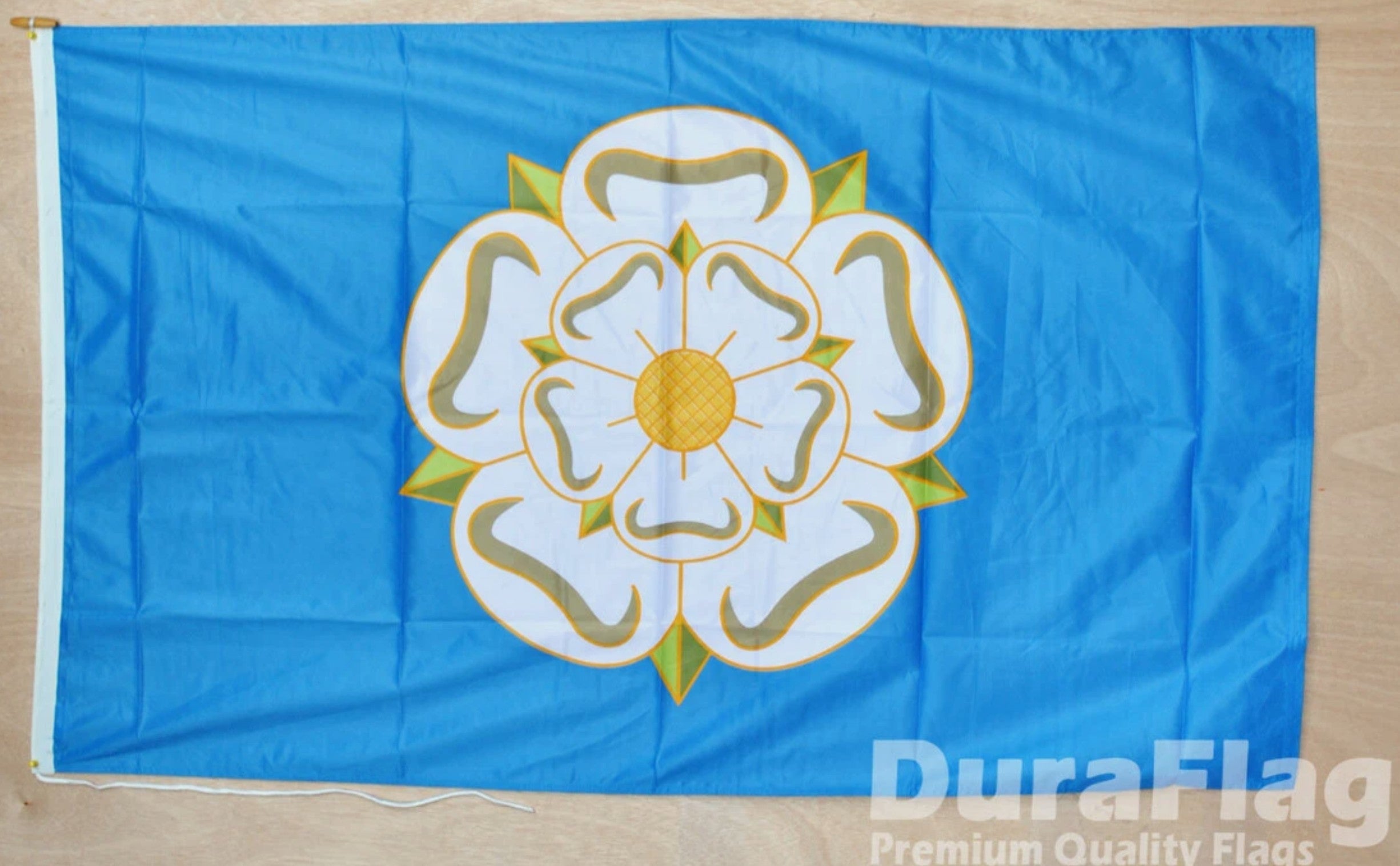 Yorkshire New Courtesy DuraFlag Rope and Toggled (20in x 12in)